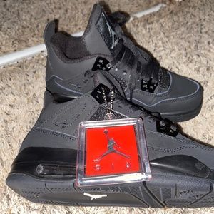 Air Jordan retro 13 black cat